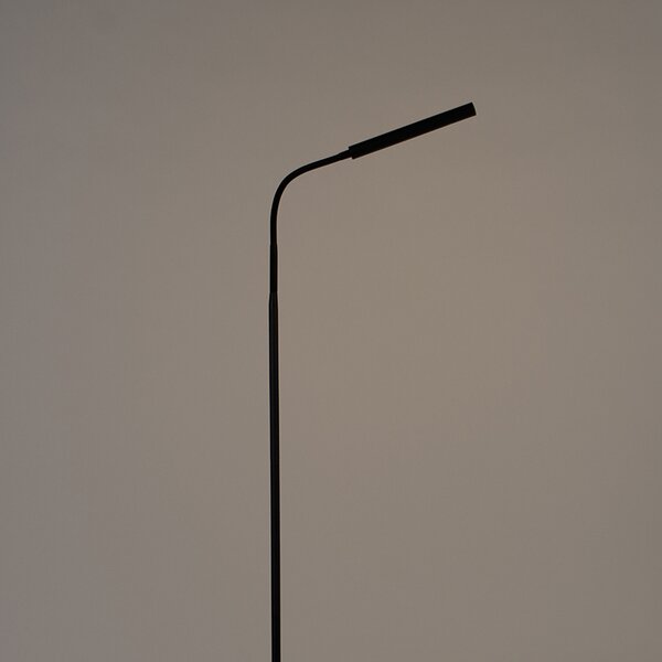 Lampada da terra di design nera con LED e dimmer touch - Palka