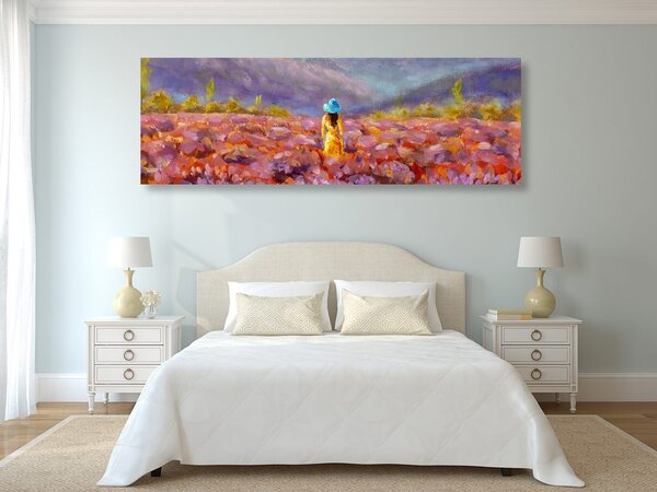 Quadro su tela – Ragazza in abito giallo in un campo di lavanda