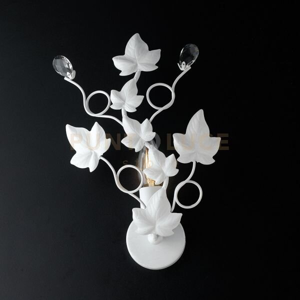 Applique in ferro laccato bianco con decorazione shabby chic e stra