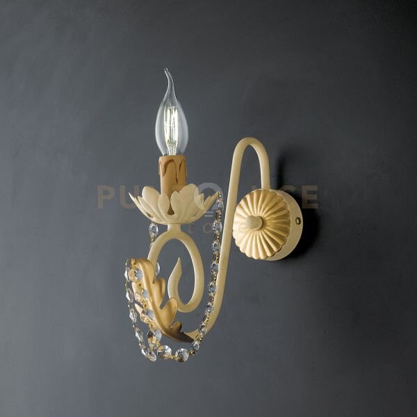 Applique in ferro laccato avorio con decorazione effetto decapè e r