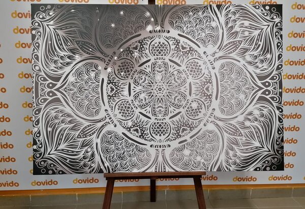 Stampa su tela – Mandala indiana con sfondo galattico in bianco e nero