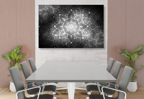 Stampa su tela – Mandala con sfondo galattico in bianco e nero