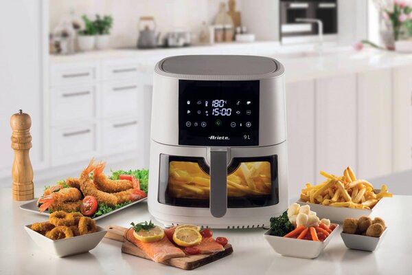 Ariete 4630 Friggitrice ad Aria Capacit 9 Litri Potenza 1500 Watt con Funzione Grill 8 Programmi di Cottura colore Bianco - 00C463003AR0