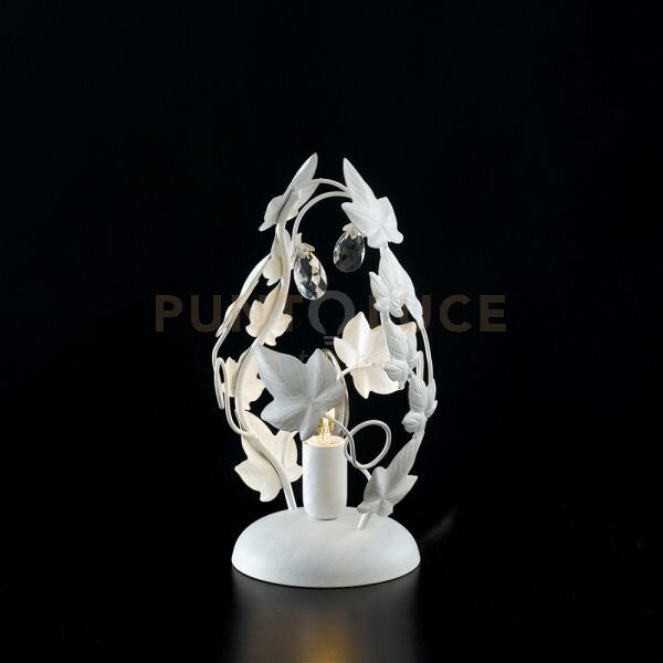 Lumetto in ferro laccato bianco con decorazione effetto shabby chic