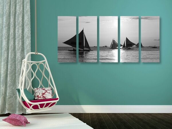 Quadri 5 pezzi – Splendido tramonto sul mare in bianco e nero