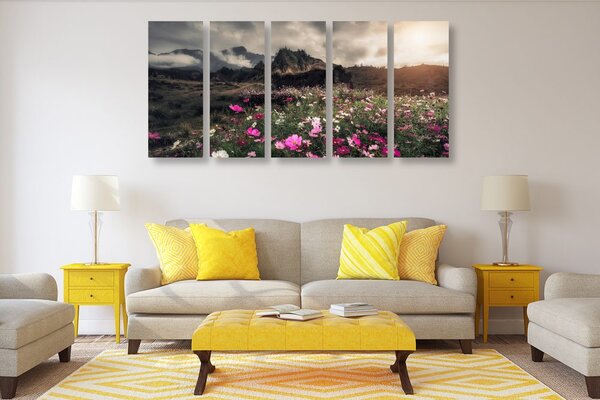 Quadri 5 pezzi – Prato di fiori in fiore