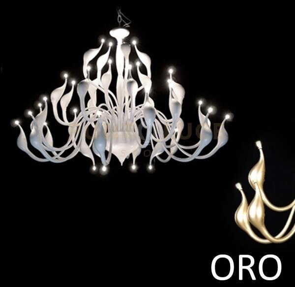 Lampadario metaswan, oro, 36 luci attacco g4.diametro 135cm h 165cm