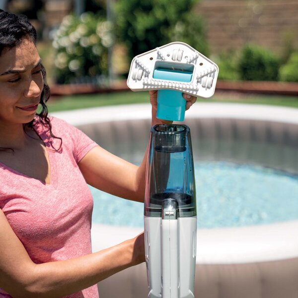 Intex Aspirapolvere per Piscine e Pure SPA Ricaricabile Vacuum colore Bianco/Azzurro ZR 100 - 28626