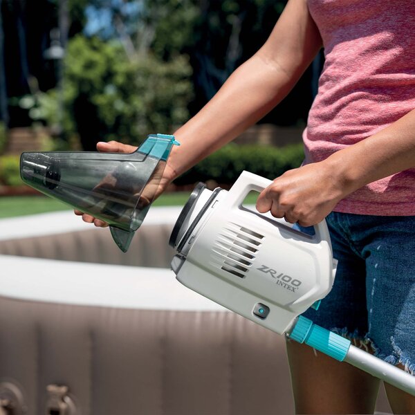 Intex Aspirapolvere per Piscine e Pure SPA Ricaricabile Vacuum colore Bianco/Azzurro ZR 100 - 28626