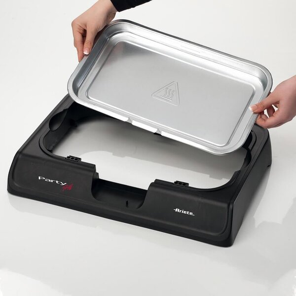 Ariete Barbecue Elettrico da Giardino da Tavolo Portatile BBQ da Esterno con Vassoio Raccogligrasso Potenza 2000 Watt colore Nero - 00C072300AR0