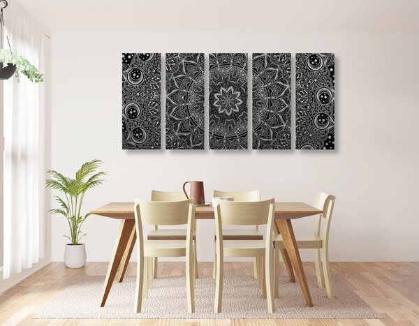 Quadri 5 pezzi – Mandala orientale in bianco e nero