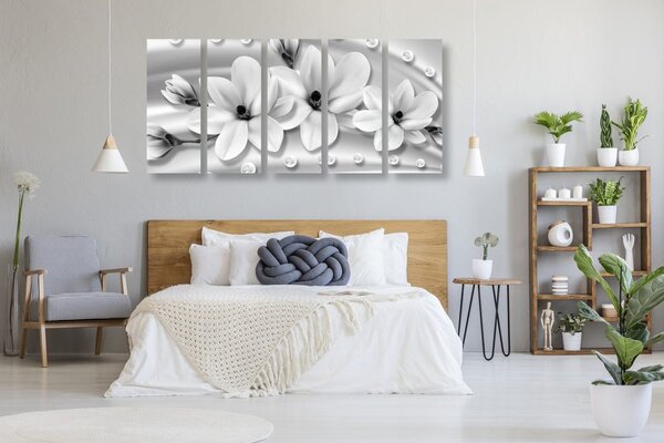 Quadri 5 pezzi – Magnolia di lusso con perle in bianco e nero