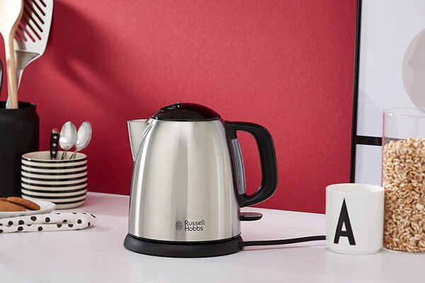 Russell Hobbs Bollitore elettrico acqua Capacit 1 litro Potenza 2400 Watt Acciaio inox Autospegnimento colore Silver - 24991-70 Adventure