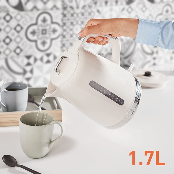 Moulinex Bollitore Elettrico Capacit 1,7 Litri Potenza 2400 Watt Autospegnimento colore Avorio - BY320A10 Soleil BY320