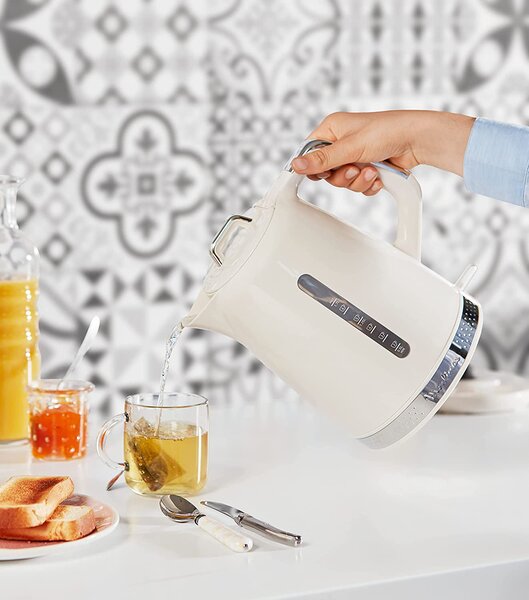 Moulinex Bollitore Elettrico Capacit 1,7 Litri Potenza 2400 Watt Autospegnimento colore Avorio - BY320A10 Soleil BY320
