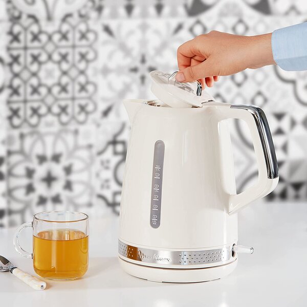 Moulinex Bollitore Elettrico Capacit 1,7 Litri Potenza 2400 Watt Autospegnimento colore Avorio - BY320A10 Soleil BY320