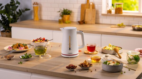 Bosch Bollitore Elettrico Capacit 1.7 Litri Potenza 2400 Watt Spegnimento Automatico colore Bianco - TWK3M121