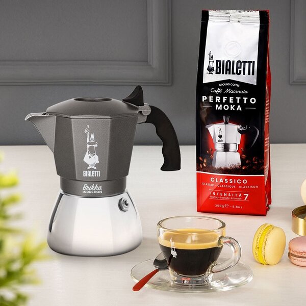 Bialetti Caffettiera Moka colore Nero Inox - Brikka Induction 0007317
