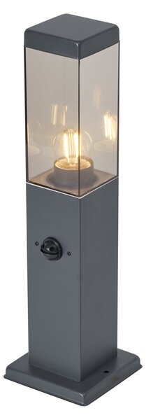 Lampada da esterno grigio scuro con vetro fumé 45cm IP44 con presa e sensore di movimento - Malios