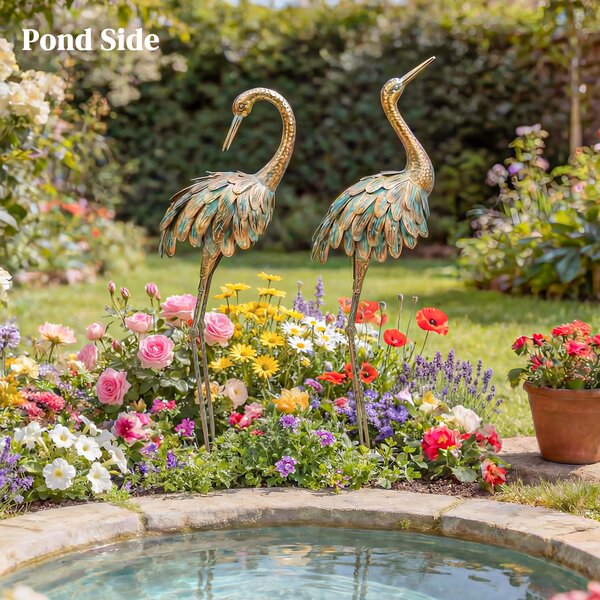 Outsunny Set da 2 Statue da Giardino, Scultura di Airone in Metallo, Statue di uccelli 91/95cm, per Cortile, Stagno, Terrazza, oro/blu | Aosom Italy