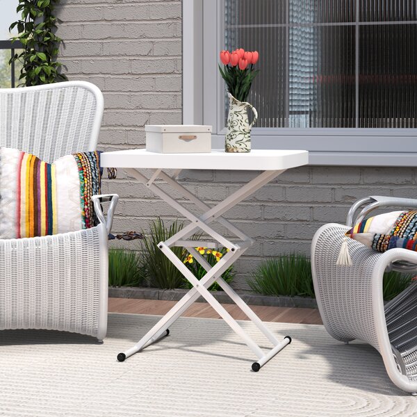 Outsunny Tavolino da giardino pieghevole in HDPE, tavolo pieghevole da esterno altezza regolabile su 5 livelli, 65 x 45 x 70 cm bianco | Aosom Italy