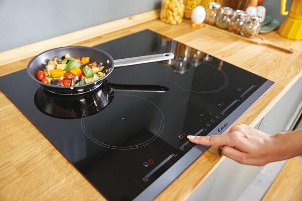 Candy CIES642MCTT Piano Cottura Induzione 4 Fuochi 59 cm Vetroceramica colore Nero