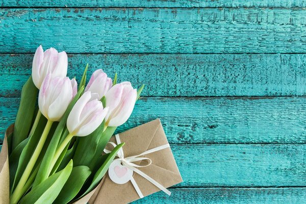 Carta da parati – Bouquet di tulipani con dedica
