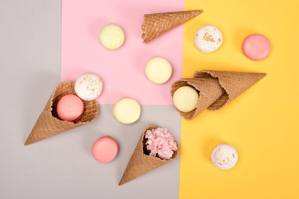 Carta da parati – Macarons nel cono