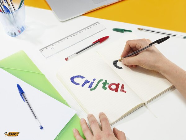 Bic Cristal Original Penne a Sfera (Punta 1Mm) Colori Assortiti Barattolo 16+4 - 929081