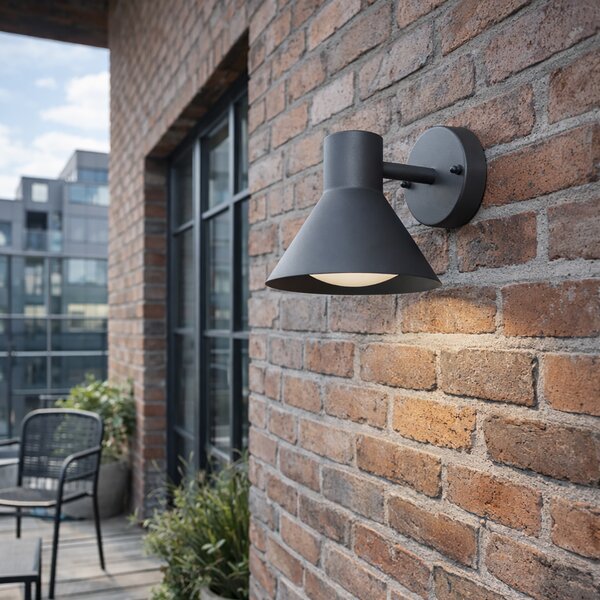 Lampada da parete per esterni industriale grigio scuro a cono IP44 - Natas