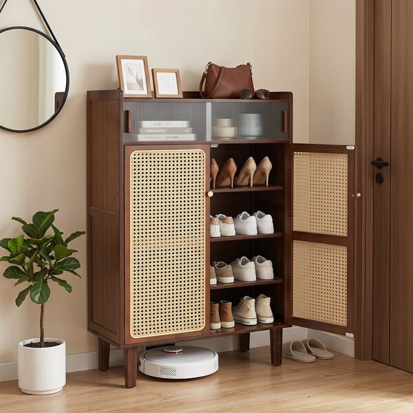 Costway Mobiletto porta scarpe con ante scorrevoli a 5 ripiani con porta in rattan PE, Scarpiera in bambù per camera da letto soggiorno e ingresso