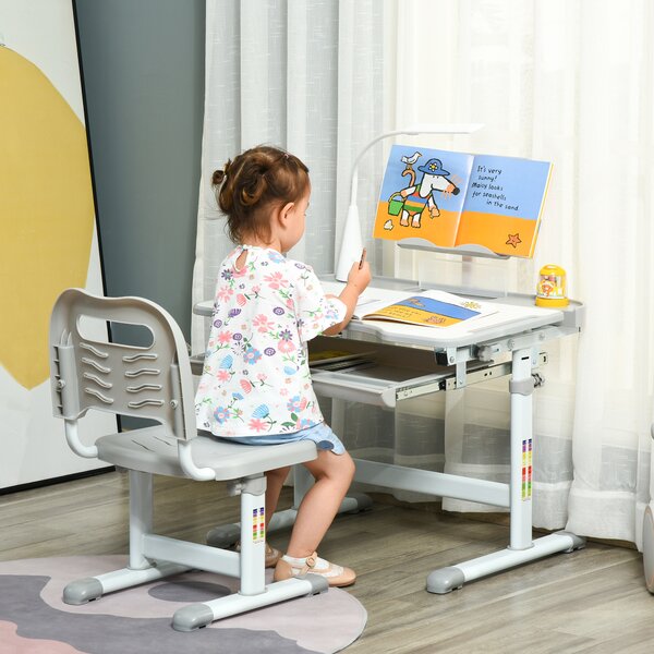 HOMCOM Set Tavolo e Sedie per 6-12 Anni con Altezza e Inclinazione Regolabile, leggio, portapenne, porta tazza e Lampada USB,Grigio|Aosom Italy