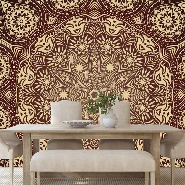Carta da parati – Mandala decorativa bordeaux con pizzo