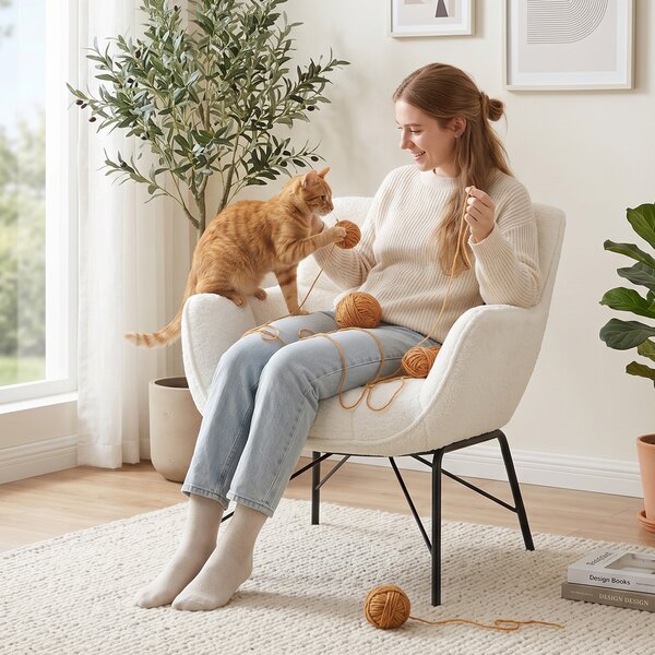 HOMCOM Poltrona Moderno con Schienale Curvato e Braccioli Integrati, 69x68x78,5 cm, Bianco e Crema | Aosom Italy