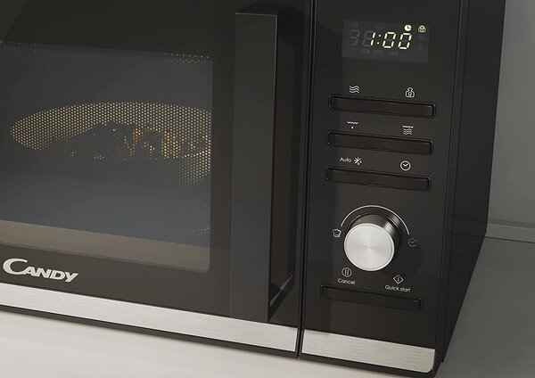 Candy Forno Microonde Combinato con Grill Capacit 23 Litri Potenza 900 Watt colore Nero - CMGA23TNDB