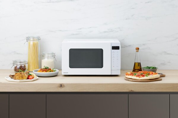 Panasonic OUTLET - Forno Microonde Combinato con Grill Capacit 24 Litri Potenza 900 Watt Touch colore Bianco - NN-K35NWMEPG