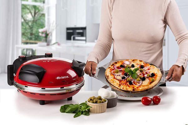 Ariete Forno Pizza Elettrico Potenza 1200 Watt Timer con Pietra Refrattaria colore Rosso - 0909/00