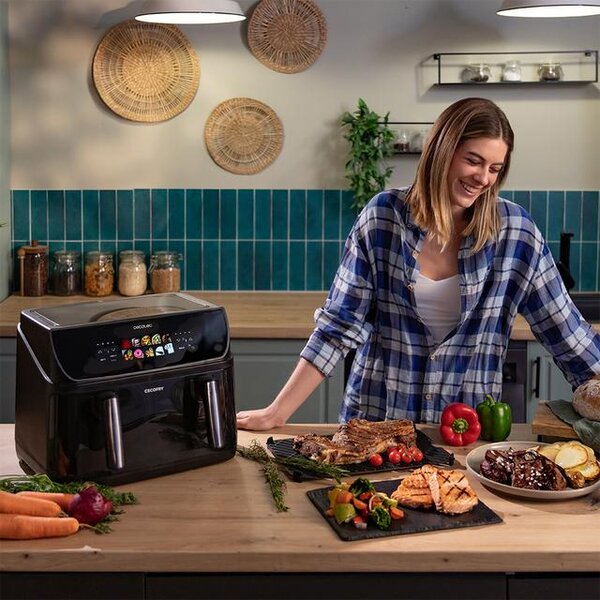 Cecotec Friggitrice ad Aria Capacit 10 Litri Potenza 2800 Watt Doppio Cestello Termostato Regolabile colore Nero - A01_EU01_100842 Cecofry&Grill D