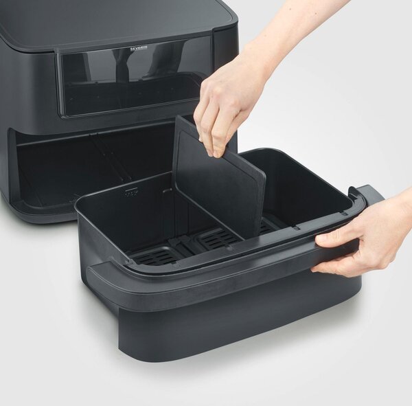 Severin Friggitrice ad Aria Capacit 9 Litri Potenza 2600 Watt Temperatura 60 - 200 C con Timer colore Nero - FR 2490
