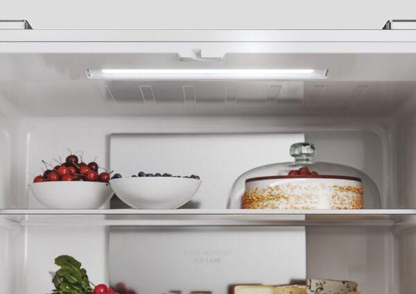 Hoover Frigorifero Americano Side by Side Capacit 467 Litri Classe energetica E Raffreddamento No Frost colore Argento - HHCR3818ENPL H-Fridge 700