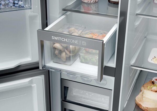 Haier Frigorifero Americano Side by Side Capacit 573 Litri Classe energetica E Raffreddamento No Frost colore Nero - HSPR79F18EWMB SBS 3D