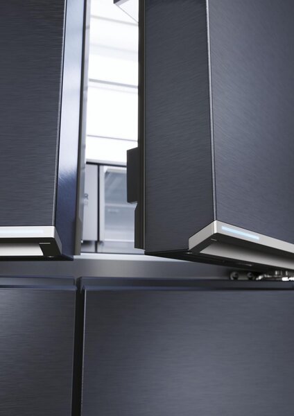 Haier Frigorifero Americano Side by Side Capacit 601 Litri Classe energetica E Raffreddamento No Frost colore Nero - HCR7918EIMB Cube 90 Series 7