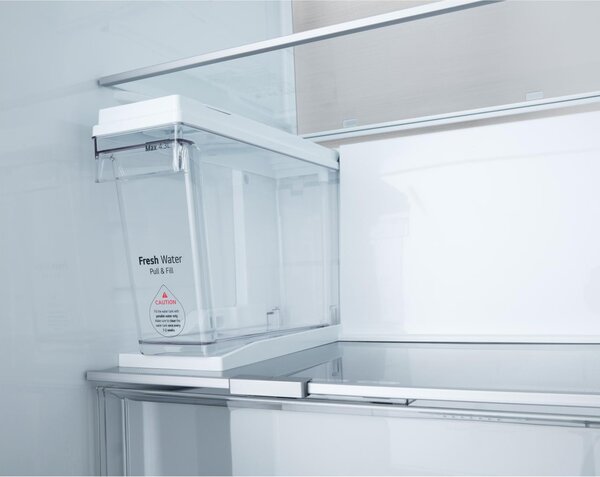 Lg Frigorifero Americano Side by Side Capacit 628 Litri Classe energetica C Raffreddamento No Frost colore Metal Grey - GSLE91MBAC.AMBQEUR