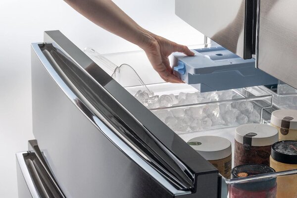 Haier Frigorifero Americano Side by Side Capacit 685 Litri Classe E Raffreddamento No Frost colore Black - HB26FSNAAA