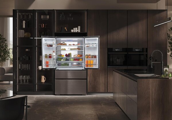 Haier Frigorifero Americano Side by Side Capacit 685 Litri Classe E Raffreddamento No Frost colore Black - HB26FSNAAA