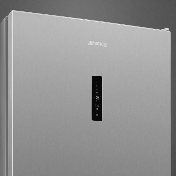 Smeg Frigorifero Combinato 300 Litri Classe C No Frost colore Inox - RC18XDNC