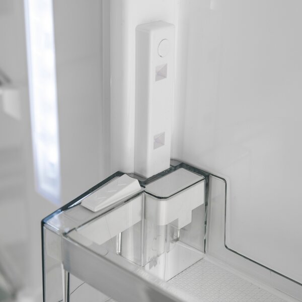 Sharp Frigorifero Combinato Capacit 242 Litri Classe energetica E Raffreddamento No Frost colore Bianco - SJ-BE237E2XS
