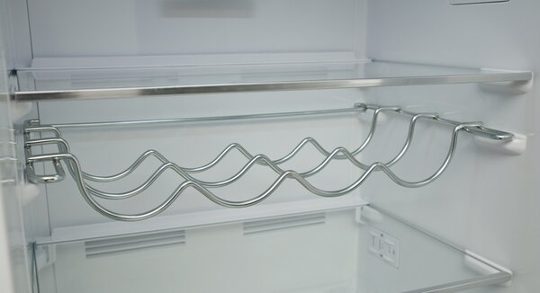 Sharp Frigorifero Combinato Capacit 242 Litri Classe energetica E Raffreddamento No Frost colore Bianco - SJ-BE237E2XS