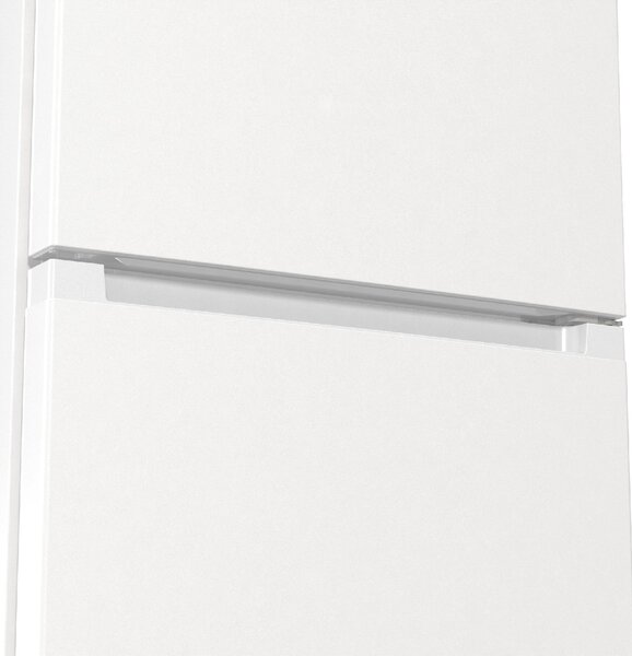 Smeg Frigorifero Combinato Capacit 300 Litri Classe energetica E Raffreddamento No Frost colore Bianco - RC18WDNE