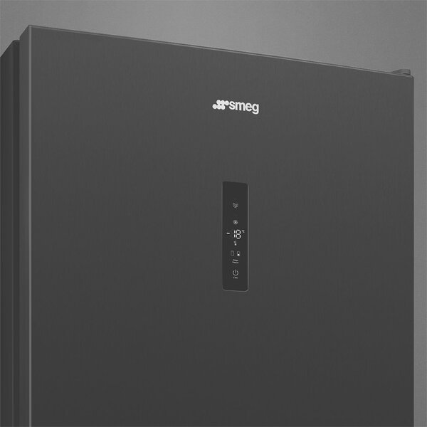 Smeg Frigorifero Combinato Capacit 300 Litri Classe energetica D Raffreddamento No Frost colore Nero - RC20KDND